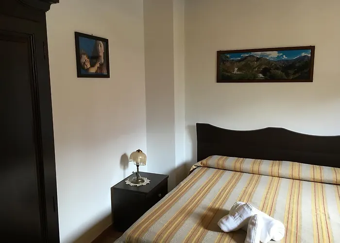 La Bastia Oda ve Kahvaltı Scilla