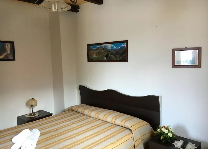 La Bastia ベッド・アンド・ブレックファスト シッラ